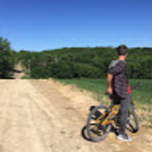 Meet your Posher, Elias